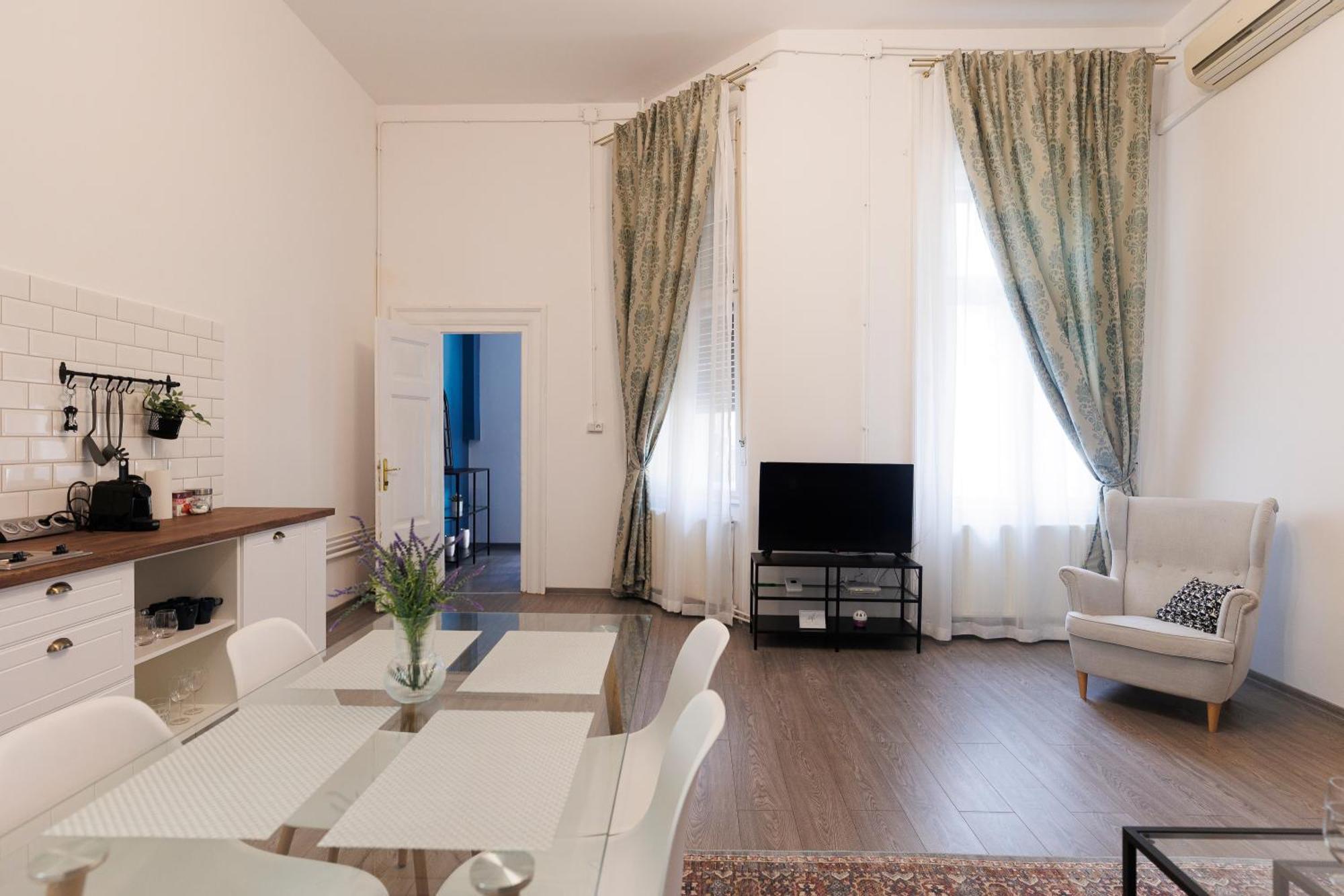 Hidden Gem In The Hearth Of Historical City Center Timisoara Exterior photo